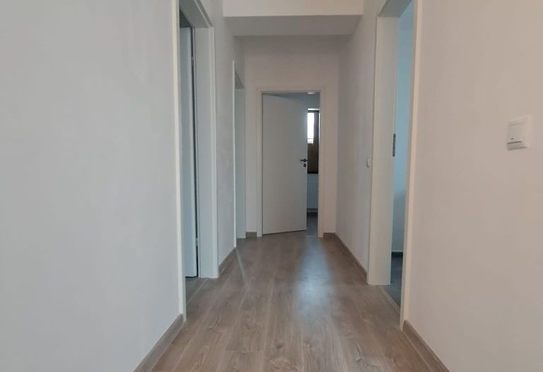 Vila nou P+1 | De vanzare | 4 camere | Otopeni-Odaile - Poză 8
