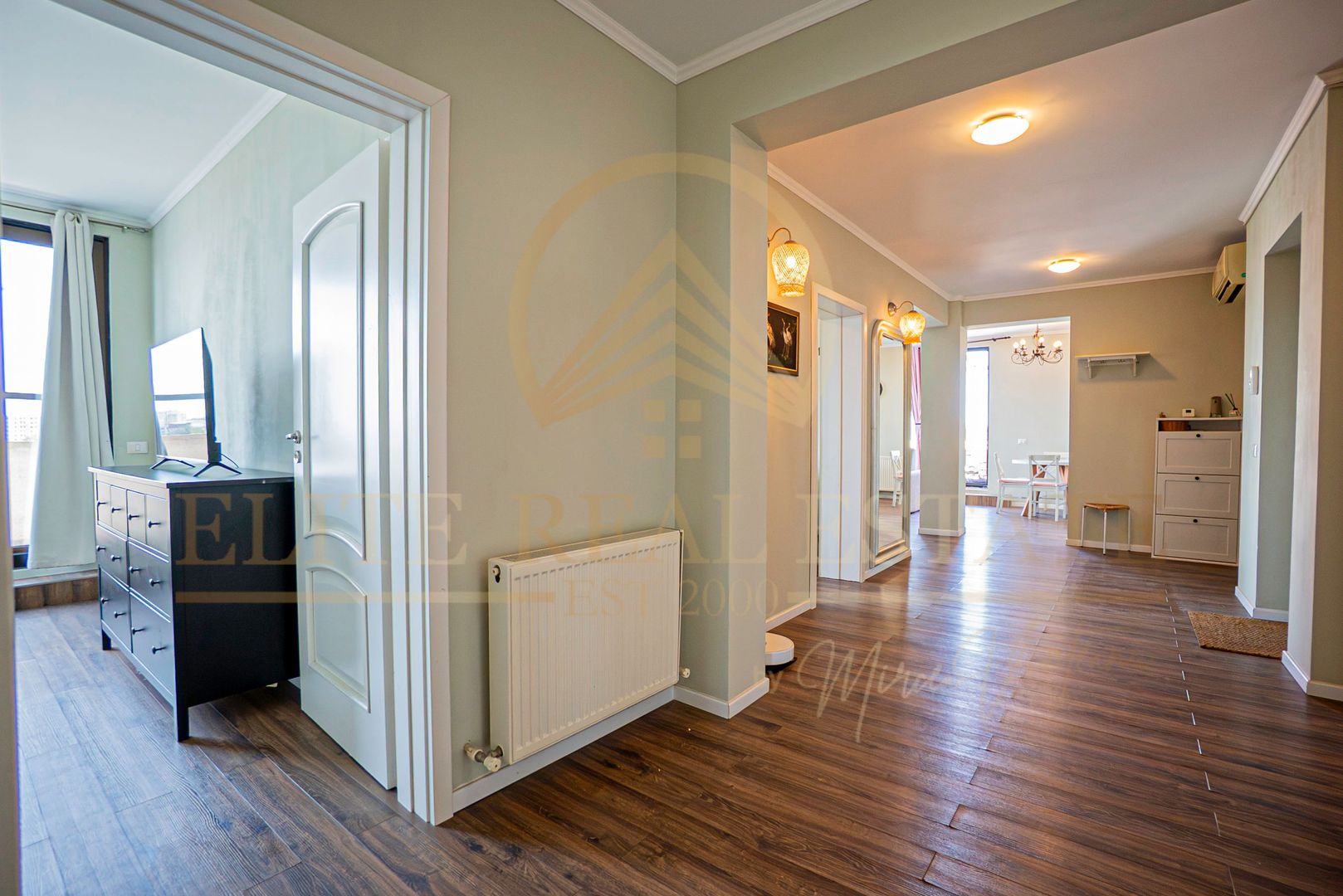 Penthouse 3 camere, 100 mp, Terasa 50 mp, Lift direct in apartament - Poză 6