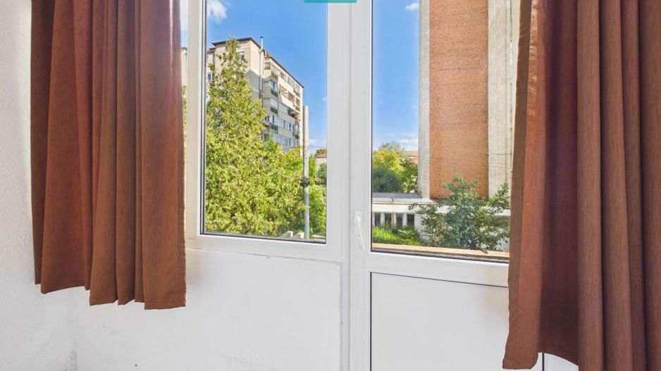 Apartament 3 camere ,63mp, B-dul Dacia-Rogerius - Poză 9