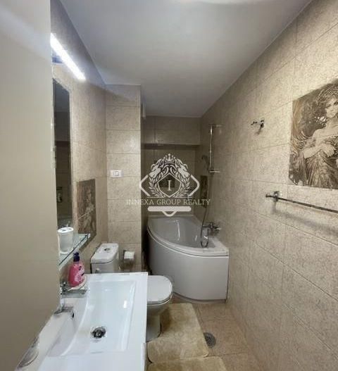Decebal-Piata Alba Iulia | 2 camere | 66mp | et 3 | loc parcare | 650 euro - Poză 10