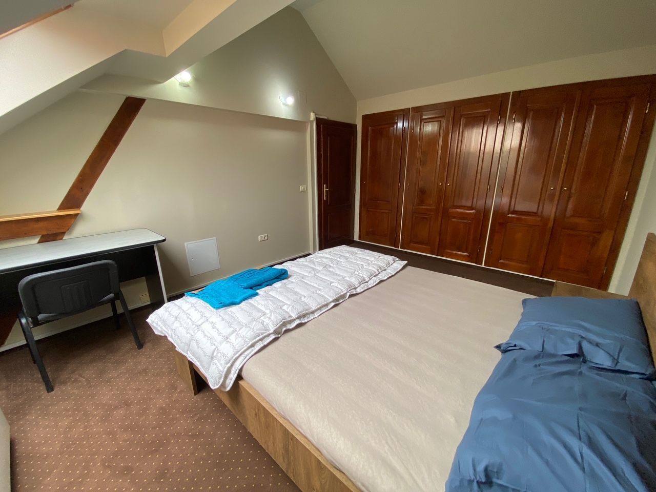Apartament P-ta Unirii 4 bedrooms - Poză 8
