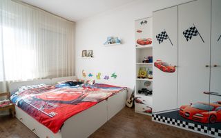 Casa Rogerius cu 8 camere - Poză 13