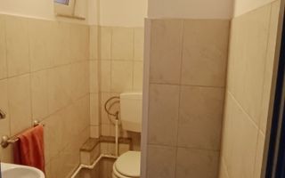 Casa cu 4 camere,237mp,zona strada Lunga - Poză 16