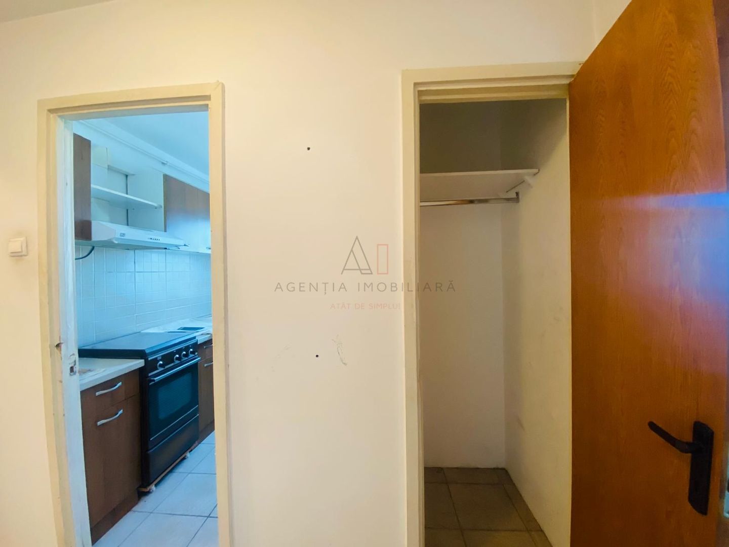 3 camere Apusului | Bloc reabilitat - Poză 5
