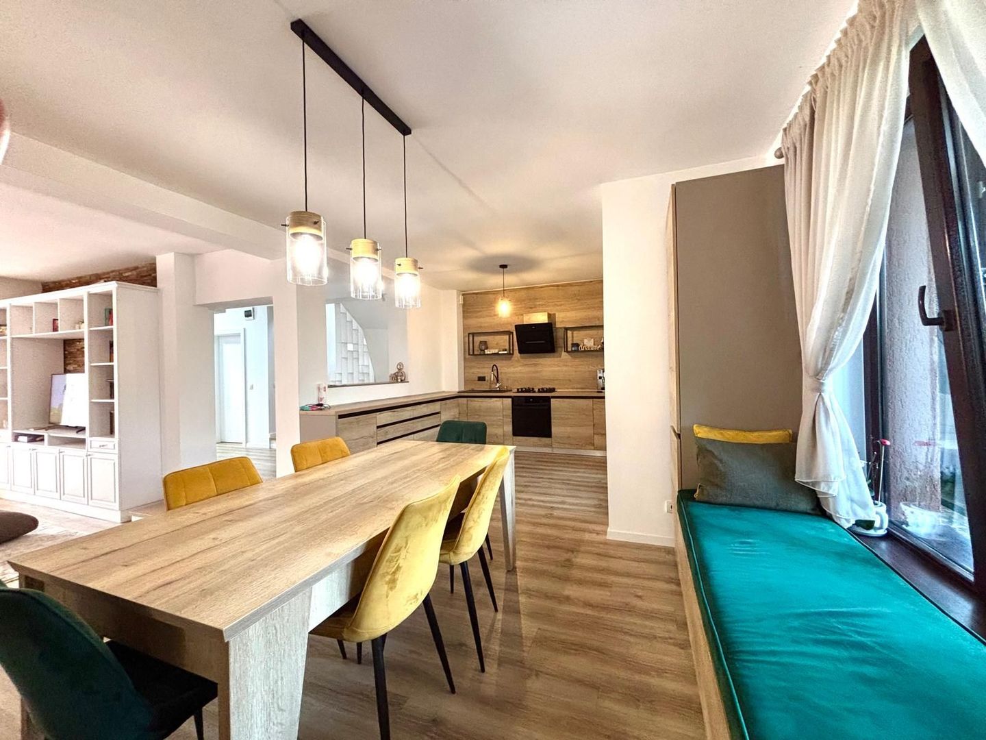 Casa premium - mobilata si utilata -teren 601 mp -  Sag - Poză 2