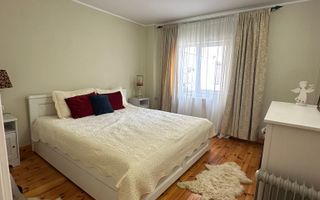 Ap. lux cu 3 cam.in Iosia - Poză 6