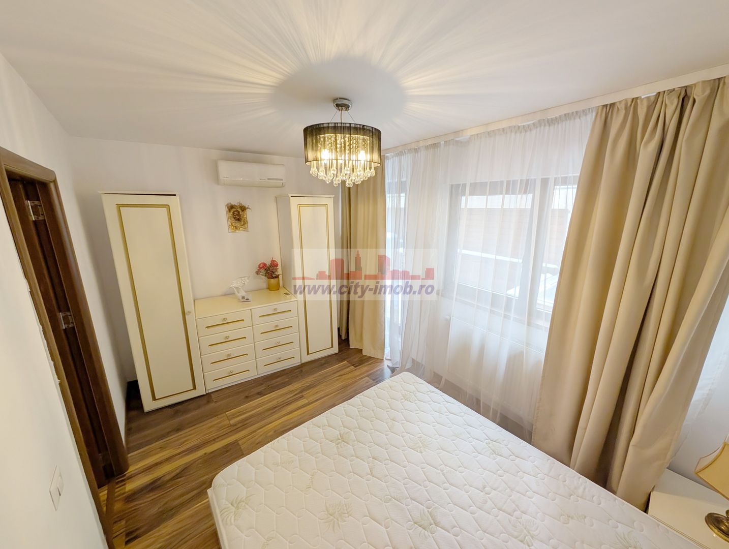 Inchiriere Apartament 3 Camere Herastrau - Poză 17