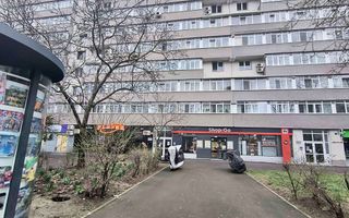 Apartament cu 3 camere de vânzare în Drumul Taberei - Poză 8
