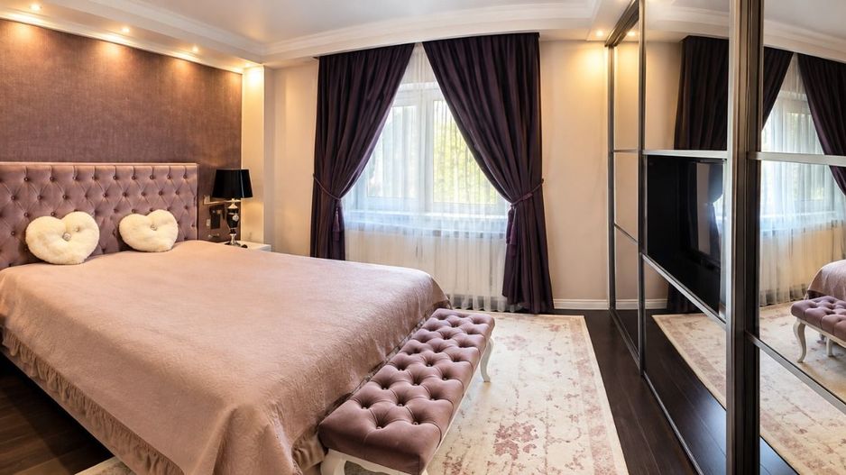 De inchiriat apartament cu 3 camere, 2 bai, parter, Micro 14, 580 euro - Poză 5