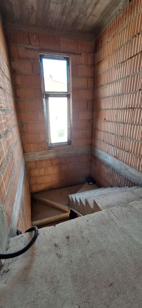 Locuinta individuala la cheie -teren de 661mp - Poză 35