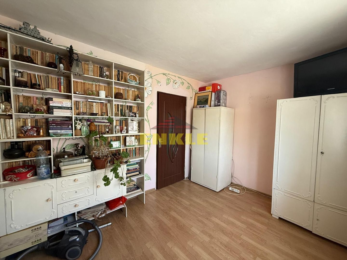 De vânzare apartament 4 camere decomandat, etaj 1 – zona Capat la 1 - Poză 4