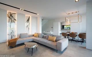 Smart-Home nZEB spectaculoasa Bucuresti Sector1 cu deschidere lac - Poză 26