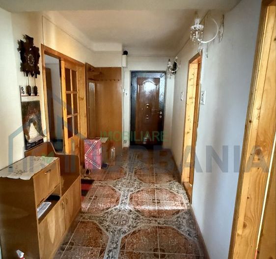 Apartament 3 camere, 86 mp, ultracentral Pașcani - Poză 2