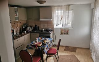 Casa de vanzare - comuna Pielesti - Poză 7