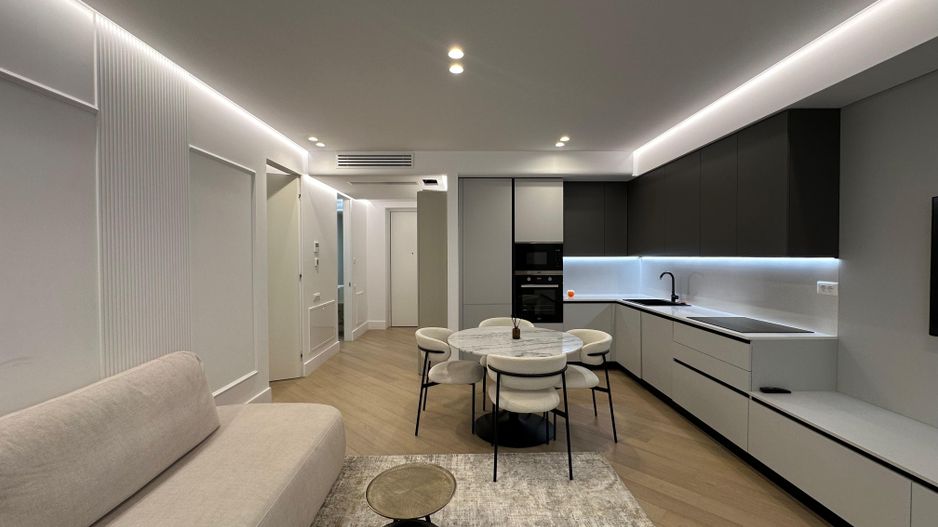 Apartament Cortina 126 | Parcare - Poză 1
