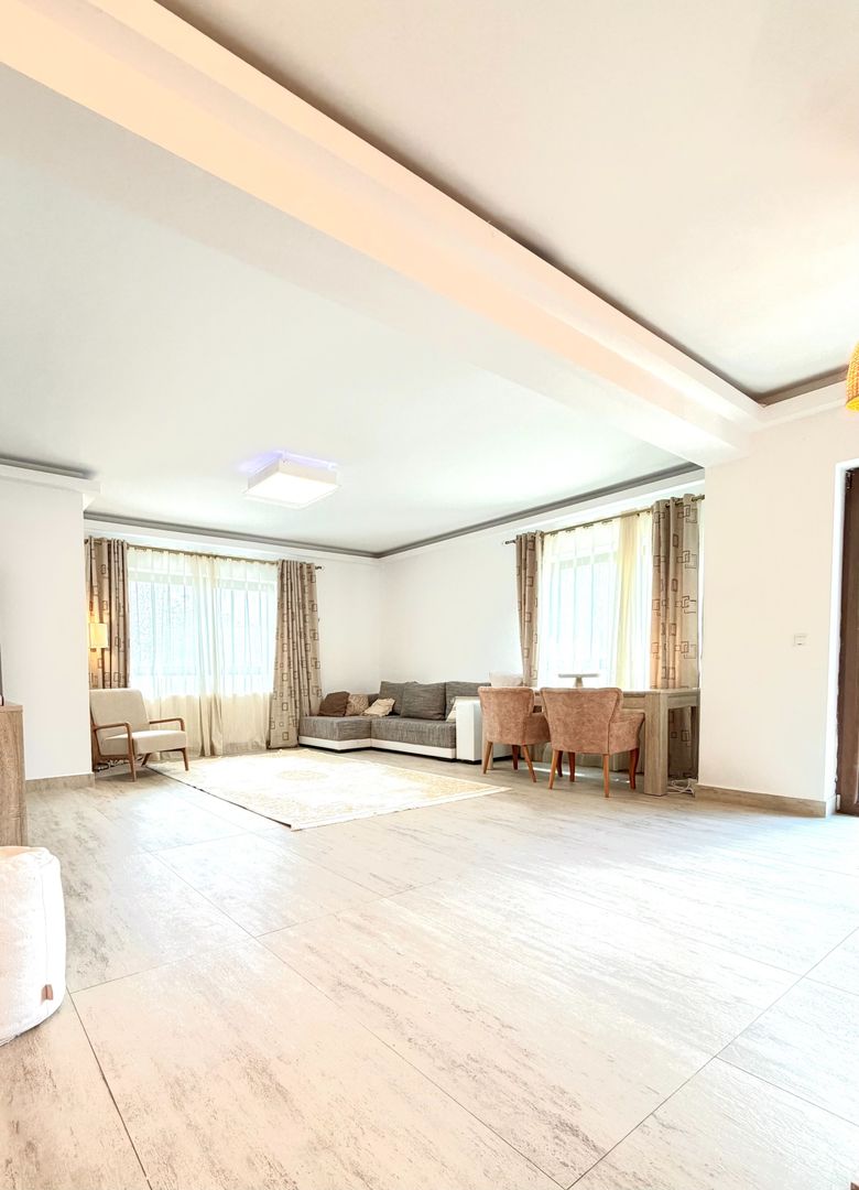 Apartament 4 camere | 90 mp | etaj intermediar | garaj | Zorilor - Poză 2
