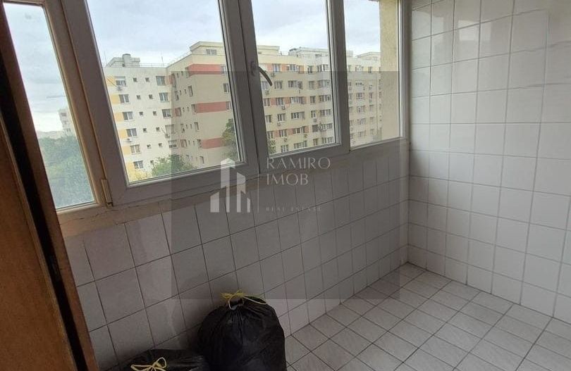 Apartament 104mp-utili 2bai centrala -an 1985 -Bd. Chisinau -Mega Mall - Poză 8