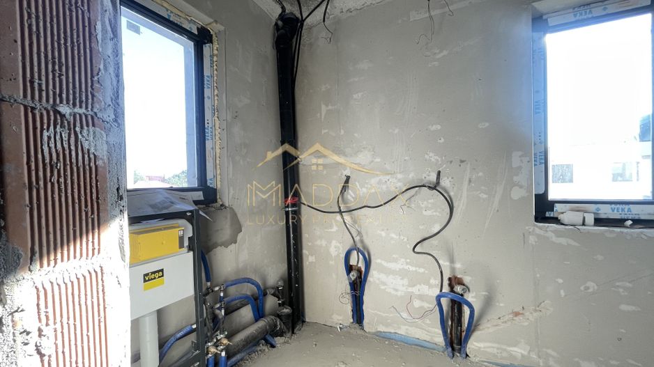 Vila cu 5 camere *200mp* utili // curte 425mp // Corbeanca - Poză 25