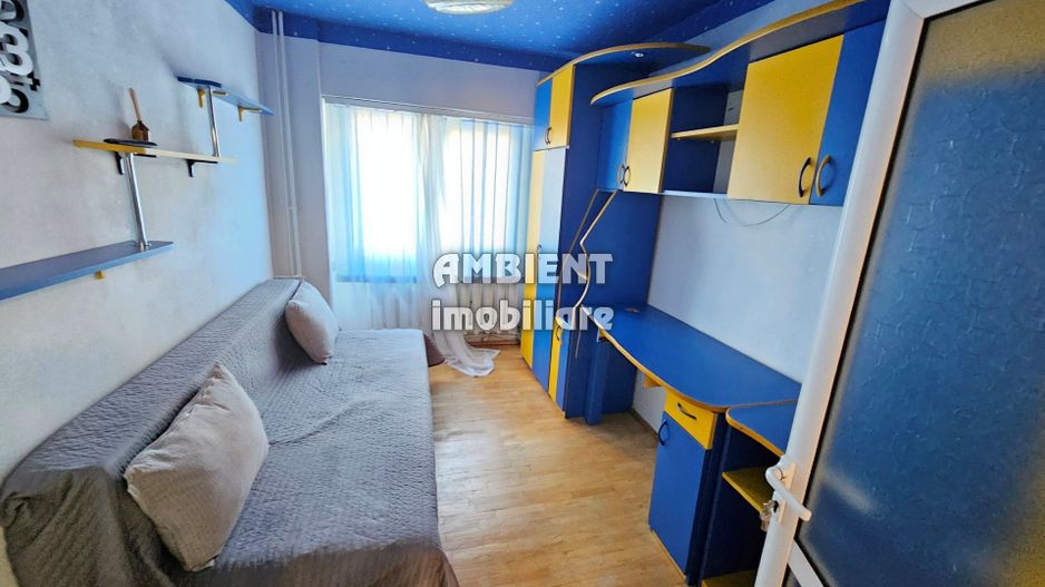 Apartament cu 4 camere, etaj 2, mobilat și utilat, zona TRAIAN; - Poză 10