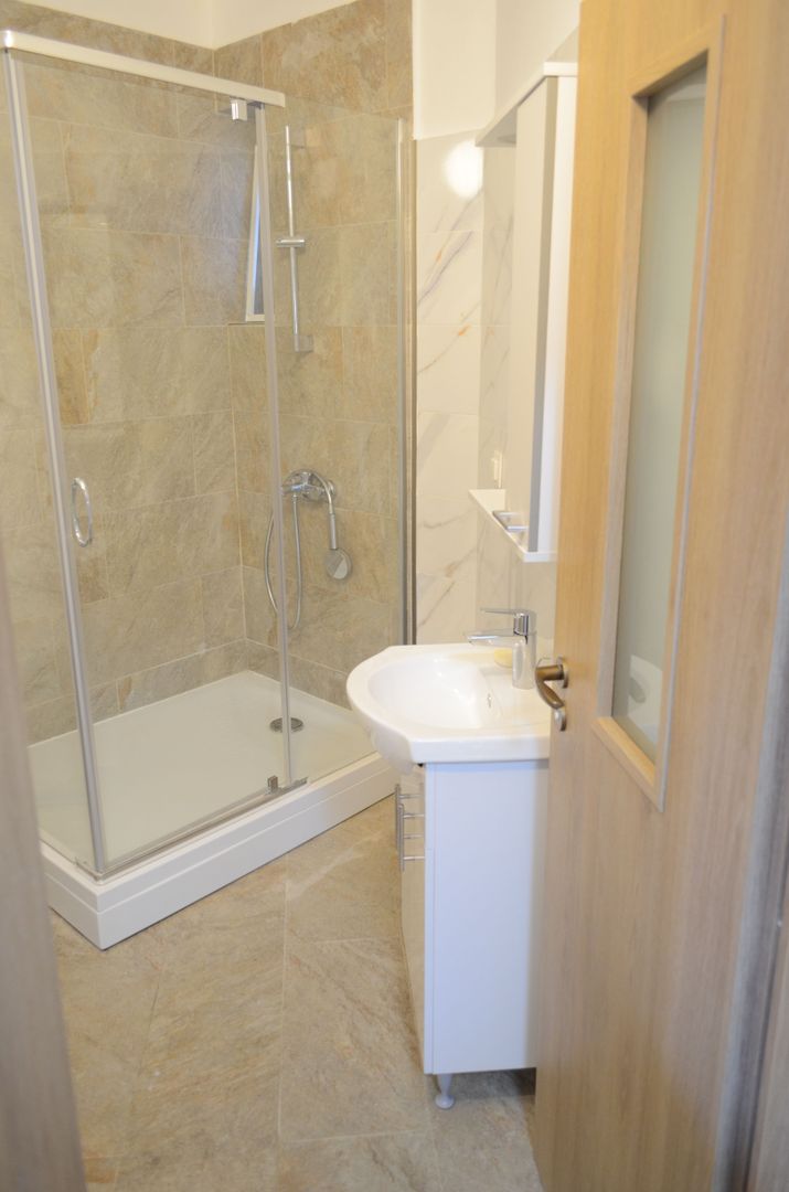 Spatiu birou in zona centrala (Piata Mihai Viteazul) - Poză 8