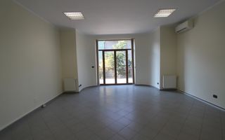 Birouri în vila - zona Balcescu - Poză 1