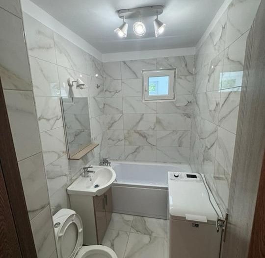AP. 2 CAMERE - PIATA SUDULUI, BLOC REABILITAT, MOBILAT MODERN - Poză 10