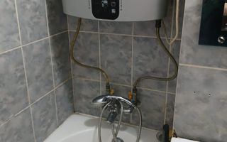 ofer spre vanzare garsoniera zona Crisan, etaj 3 - Poză 8