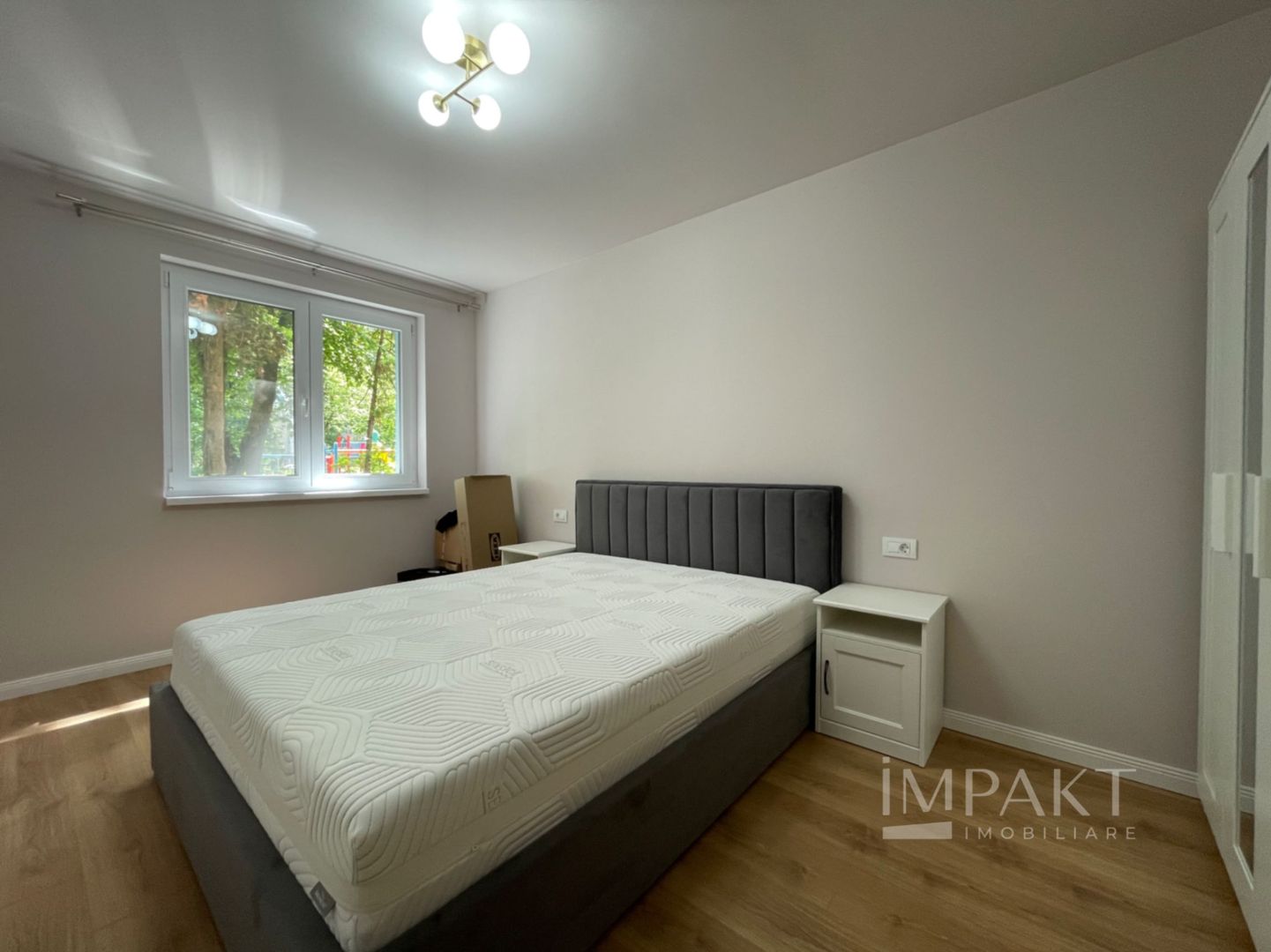 Apartament spatios cu balcon si garaj | Gheorgheni - Poză 2