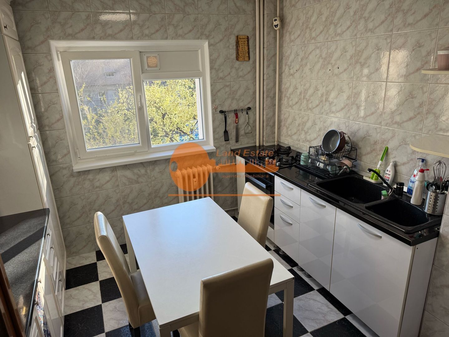 3 Camere Piata Sudului ( 7 minute metrou - bloc 1980 ) - Poză 7