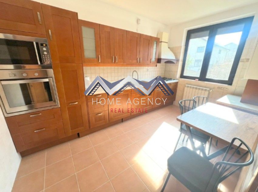 Vilă spațioasă 5 camere | 500 mp teren | Garaj | Corbeanca | Lângă pădure - Poză 4