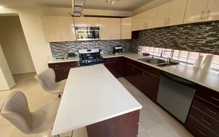 VILA CU 5 CAMERE zona Mircea Cel Batran - Poză 18