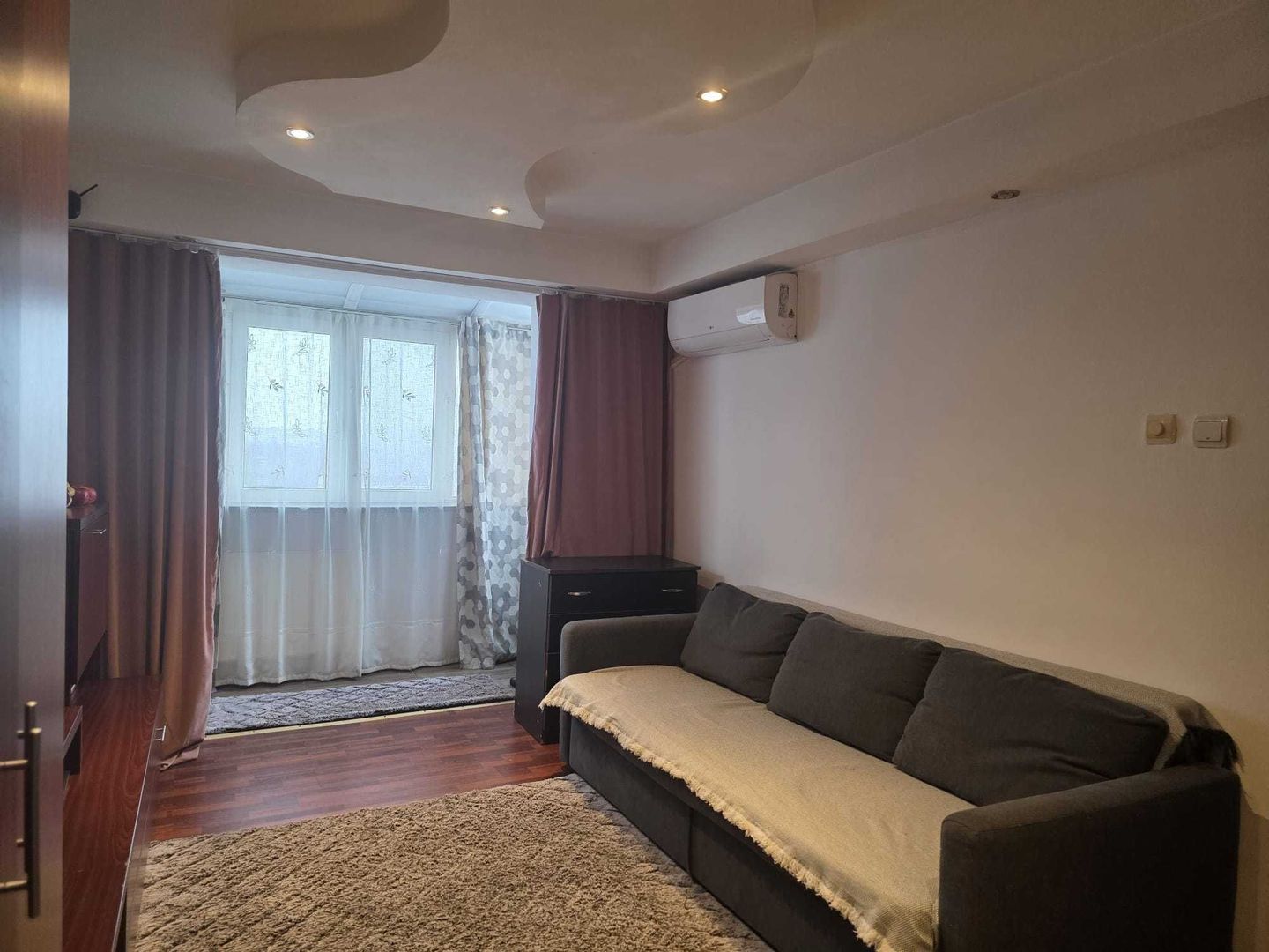 Apartament 2 camere. Bld. Brancoveanu, Huedin. Mobilat și utilat. Loc parcare, - Poză 2