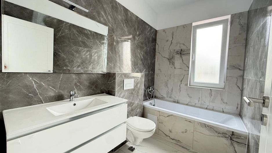 Comision 0! 3 camere.  Etaj 1. Asfalt. - Poză 5