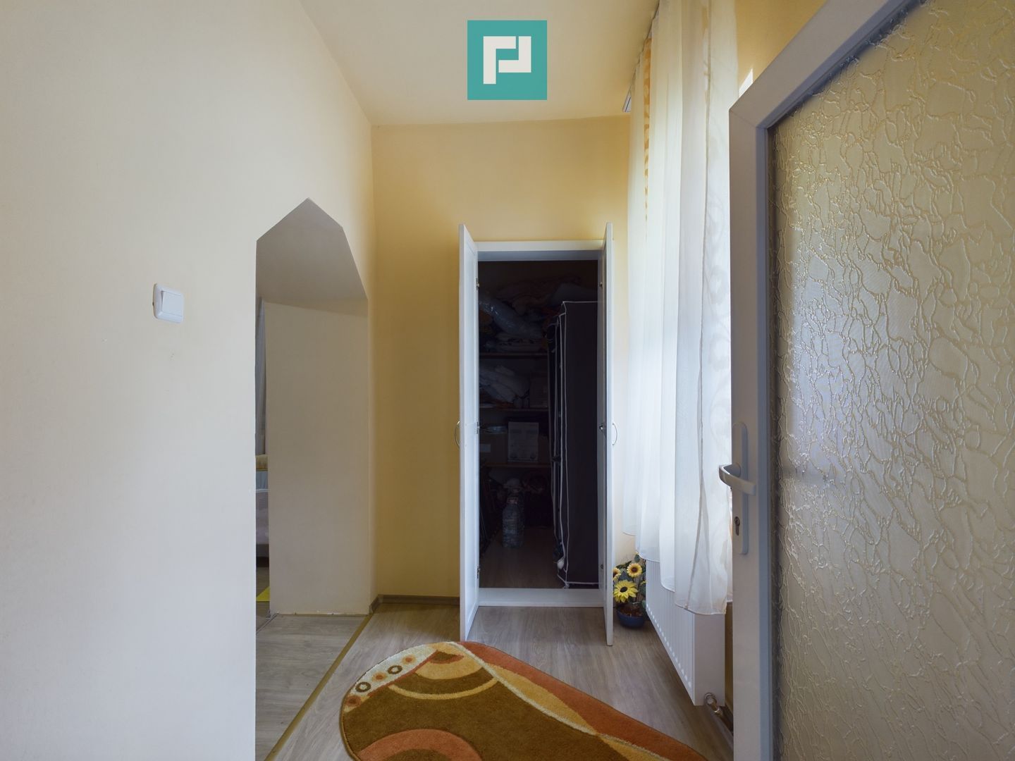 Casă cu 5 camere – Sântana centru, jud. Arad - Poză 4