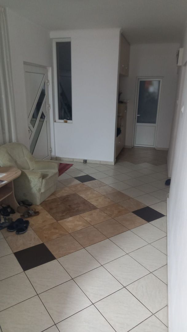 Ag EUROPA vinde casa individuala 4 cam 8 ari zona TITULESCU. - Poză 9