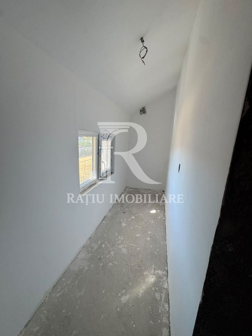 Casa de vanzare | Oncea | 160 mp | Oradea - Poză 14