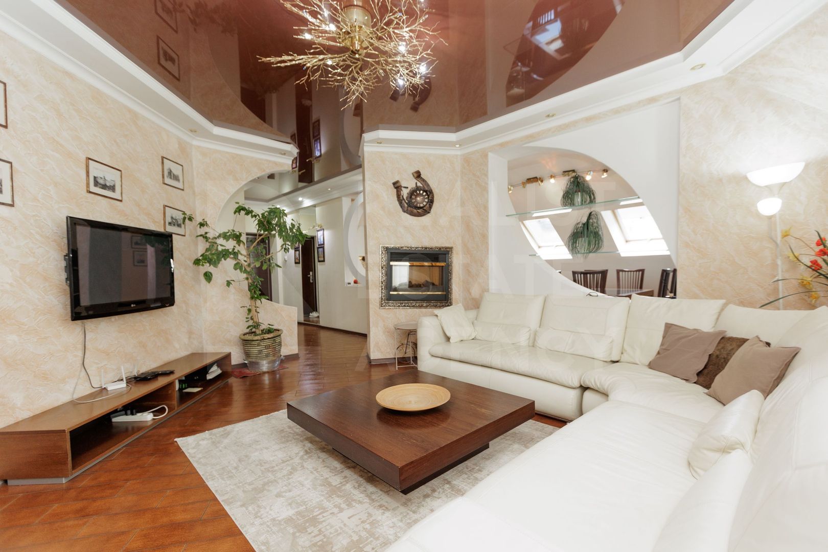 Chirie, apartament, 4 camere, str. Bucureşti, Centru - Poză 5