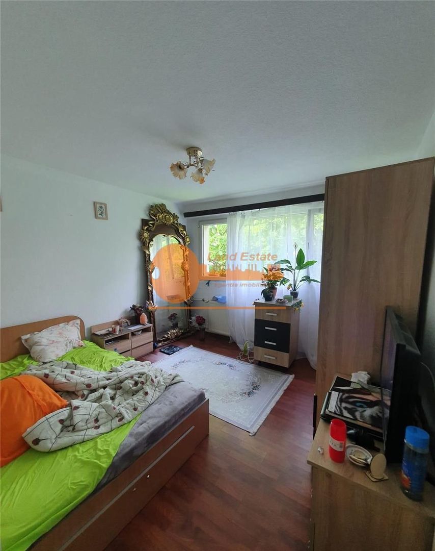 Vanzare 2 camere ( 6 minute metrou ) - Poză 5