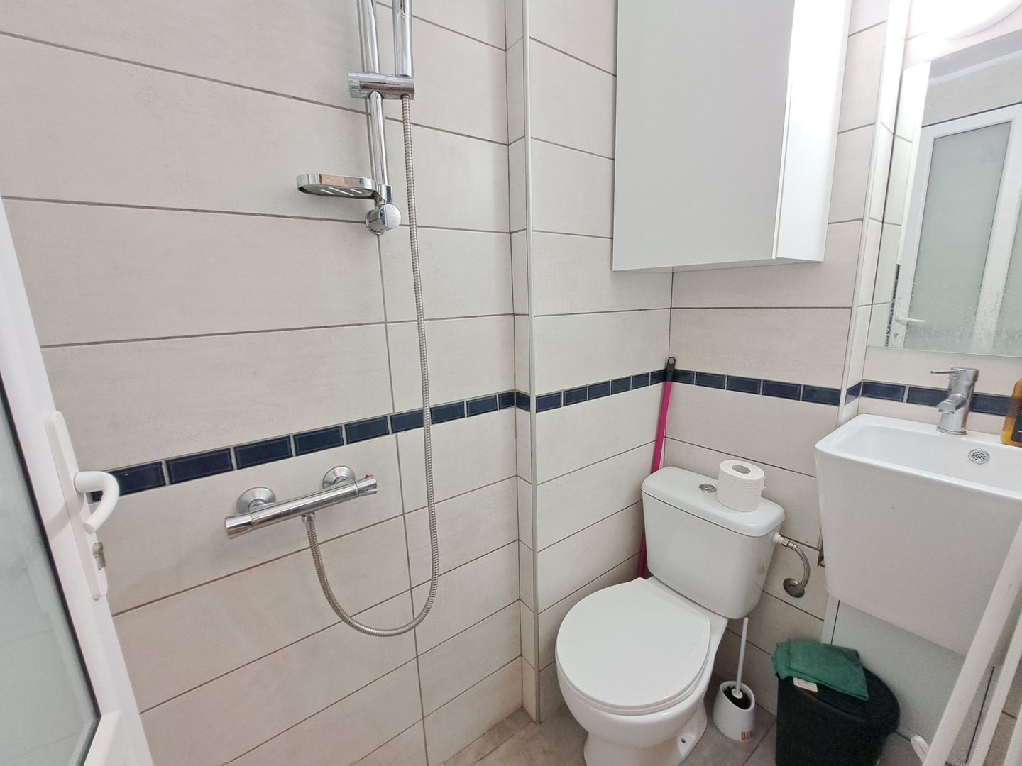 Garsoniera 12,50 mp - Universitate - Poză 7