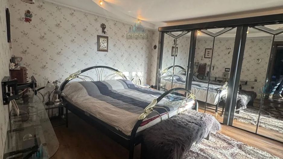 Casă de vânzare pe strada Tudor Vladimirescu - Poză 7