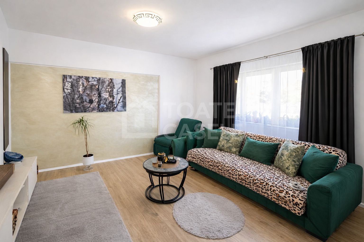 Duplex finisat, cu 3 locuri de parcare, ideal pentru o familie, în Gilău Vest - Poză 1