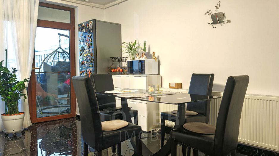 Penthouse 116 mp, terasă generoasă- vedere panoramică, compartimentare excelenta - Poză 6