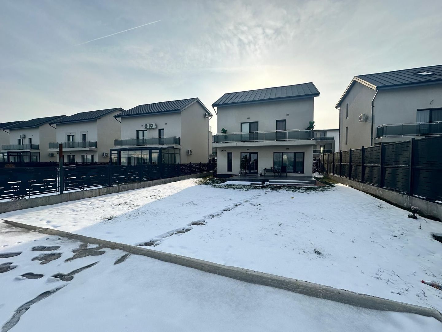 CASA INDIVIDUALA MAGURELE, TOATE UTILITATIE, CURTE 400 MP, COMISION 0% - Poză 2