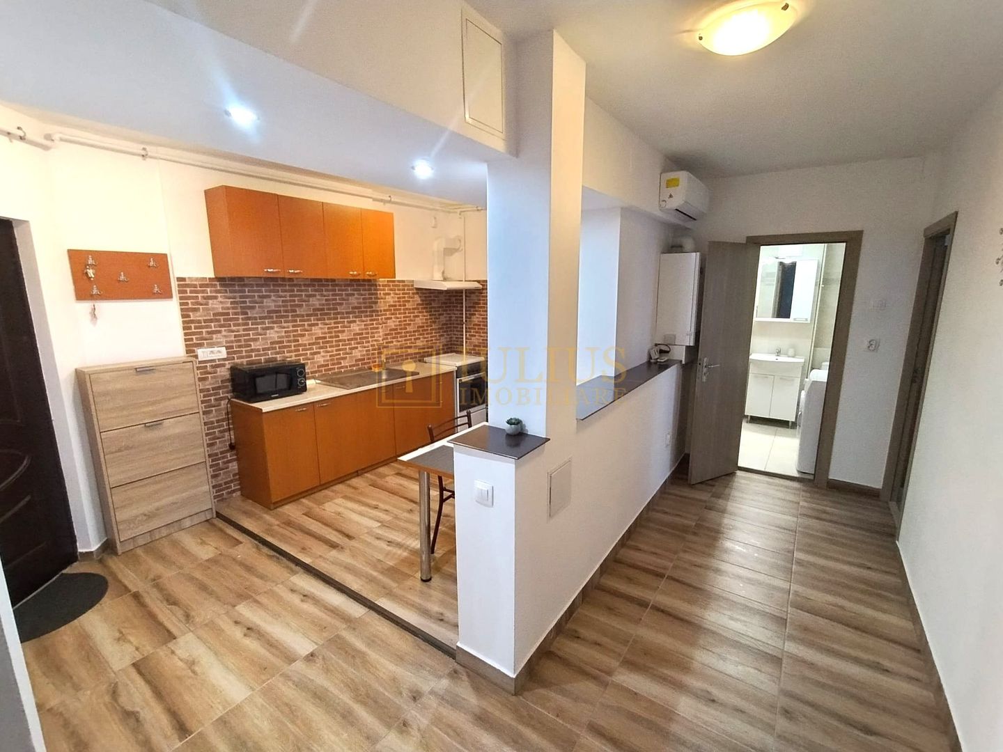 Apartament 3 camere – central, aproape de Iulius Mall - Poză 4