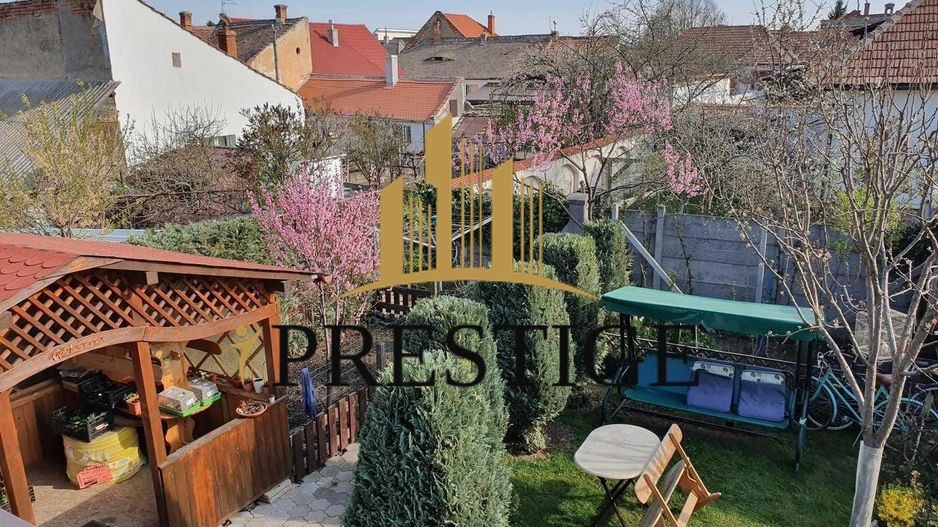 Casa de vânzare in Sibiu zona Piata Cluj - Poză 1