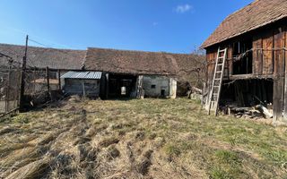 Casă individuală | 2 corpuri | Șură și anexe | teren 1460 mp – Porumbacu De Jos - Poză 22