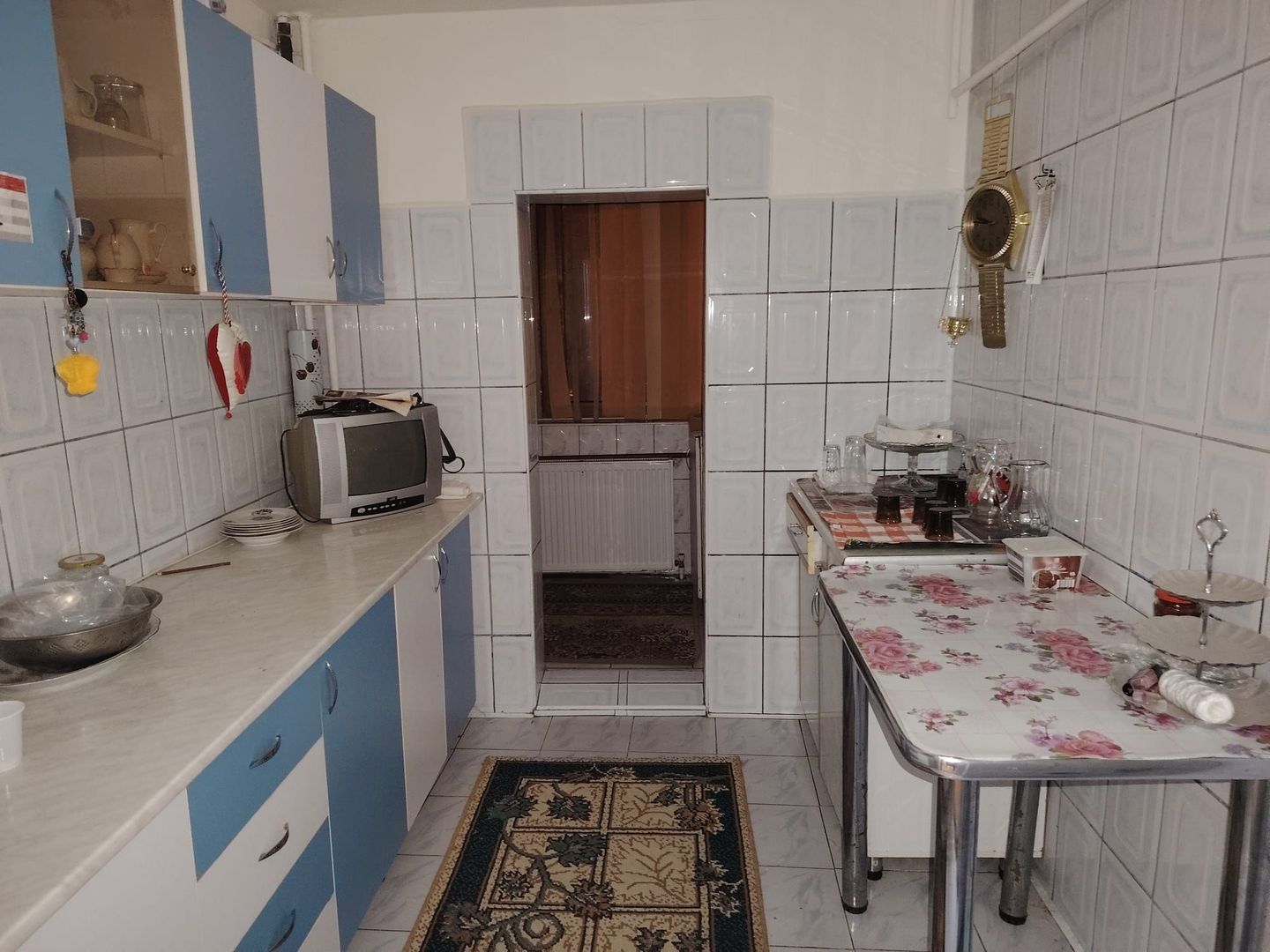 De vanzare apartament 3 camere - Poză 4