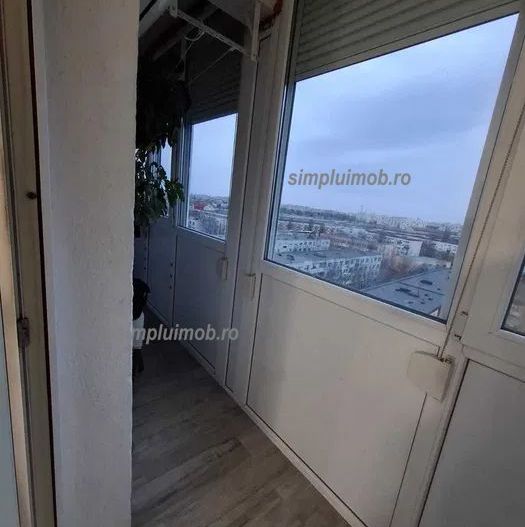 Decomandat parcare 3 camere renovat - Poză 4