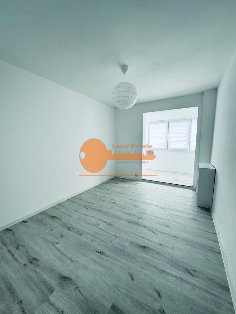 3 camere (metrou Titan-10 minute) - Poză 8