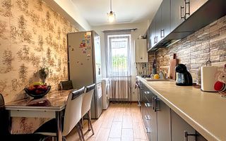 Apartament 3 camere decomandat bucatarie inchisa 2 bai Parcul Teilor - Poză 2